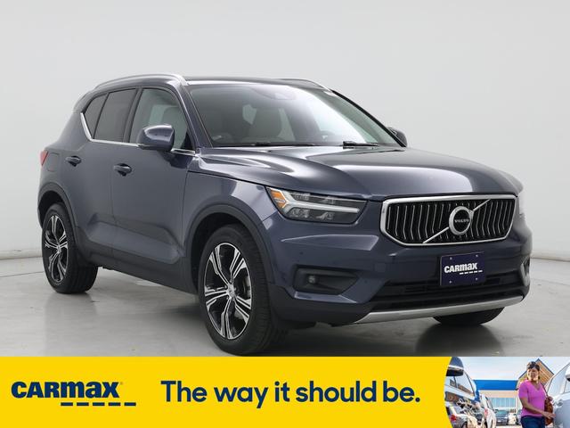 2020 Volvo XC40