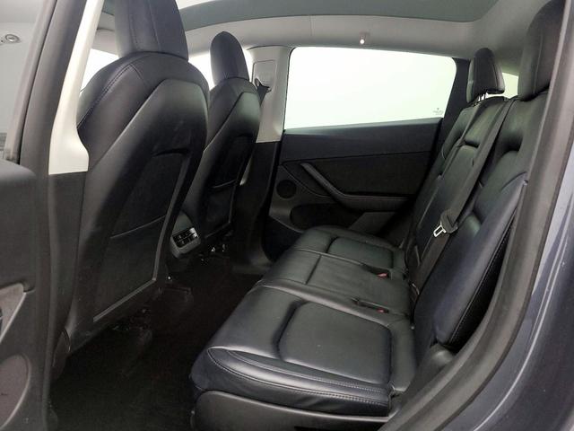 Photo of 2022 Gray Tesla Model Y