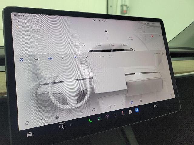 Photo of 2022 Gray Tesla Model Y