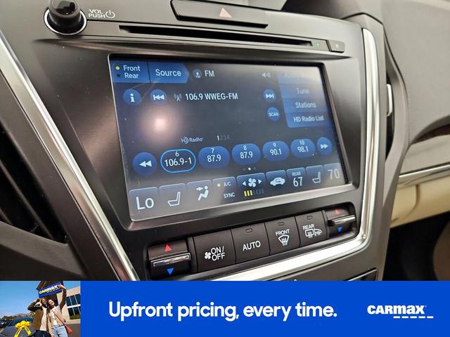 Photo of 2018 White Acura MDX