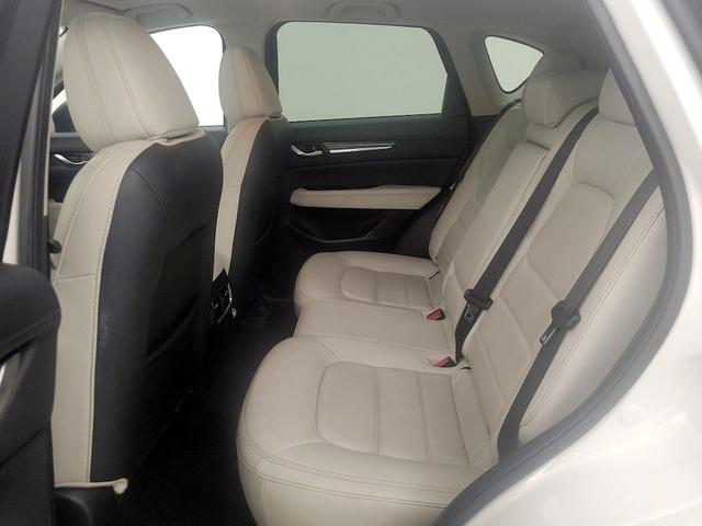 Photo of 2019 White Mazda CX-5