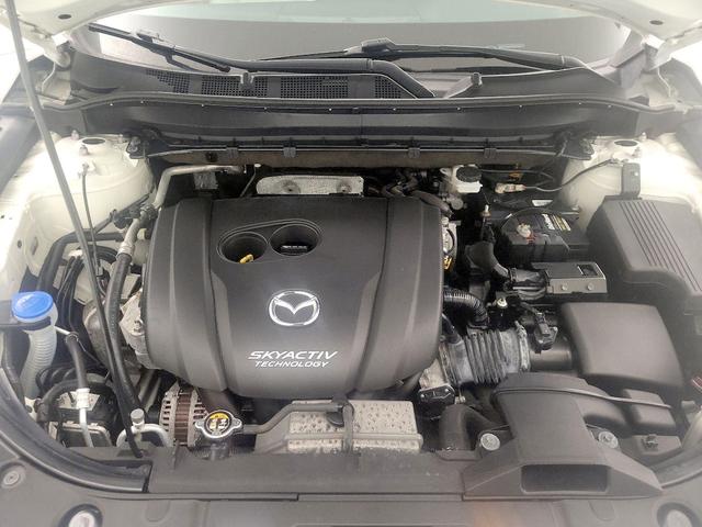 Photo of 2019 White Mazda CX-5
