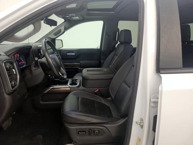 Photo of 2021 White Chevrolet Silverado 1500