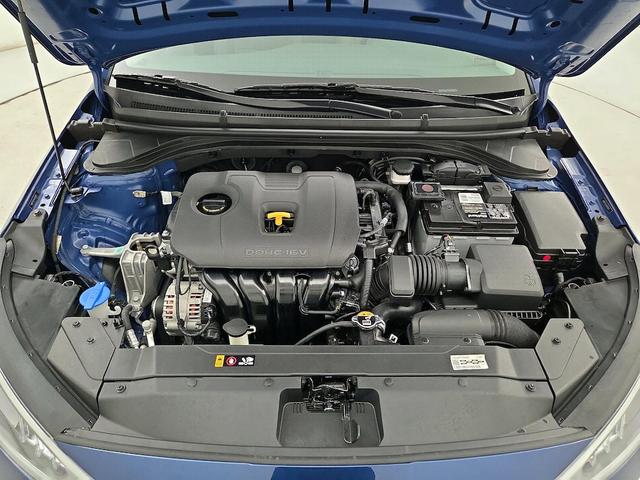 Photo of 2020 Blue Hyundai ELANTRA