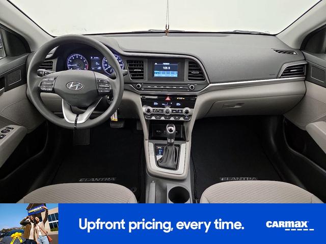 Photo of 2020 Blue Hyundai ELANTRA
