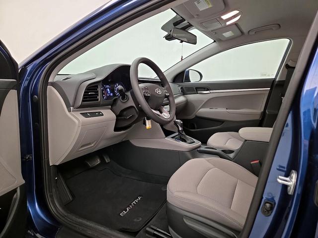 Photo of 2020 Blue Hyundai ELANTRA