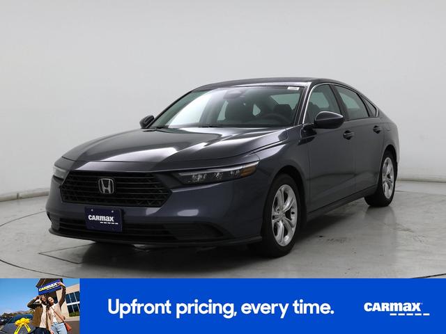 Photo of 2023 Gray Honda Accord
