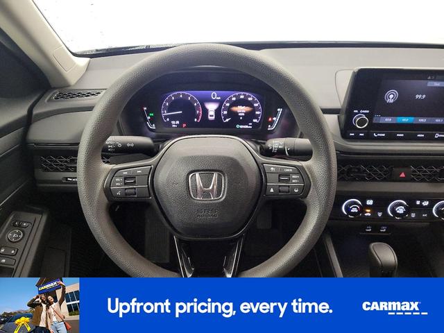 Photo of 2023 Gray Honda Accord