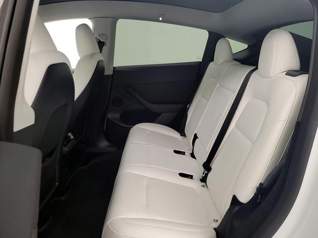 Photo of 2023 White Tesla Model Y