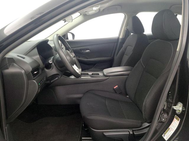 Photo of 2022 Black Nissan Sentra