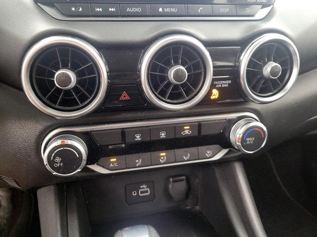 Photo of 2022 Black Nissan Sentra