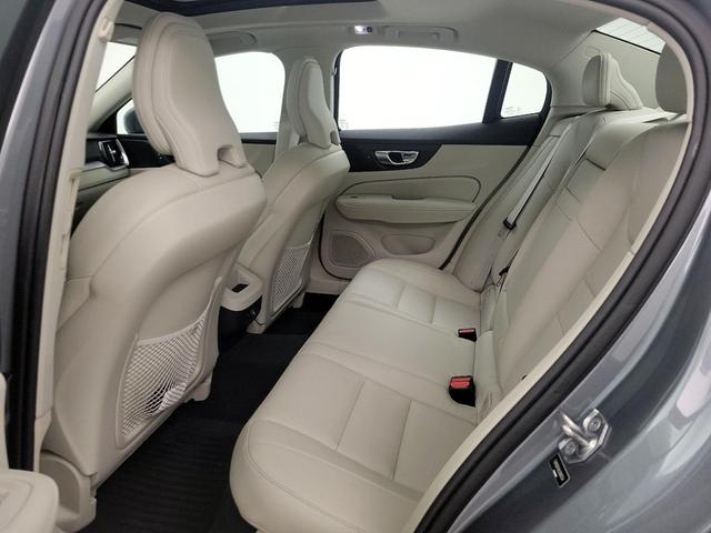 Photo of 2020 Gray Volvo S60