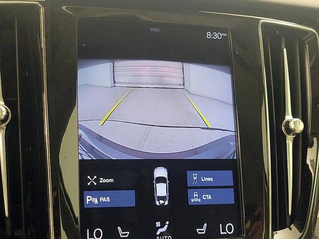 Photo of 2020 Gray Volvo S60