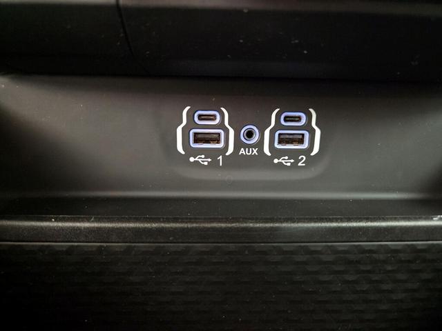 Photo of 2021 Gray RAM 1500