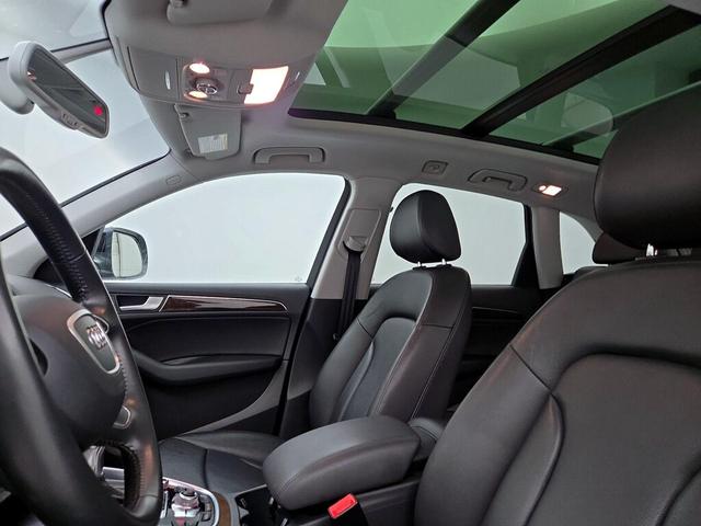 Photo of 2017 Gray Audi Q5