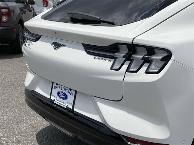 Photo of 2024 Star White Ford Mustang Mach-E