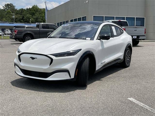 Photo of 2024 Star White Ford Mustang Mach-E