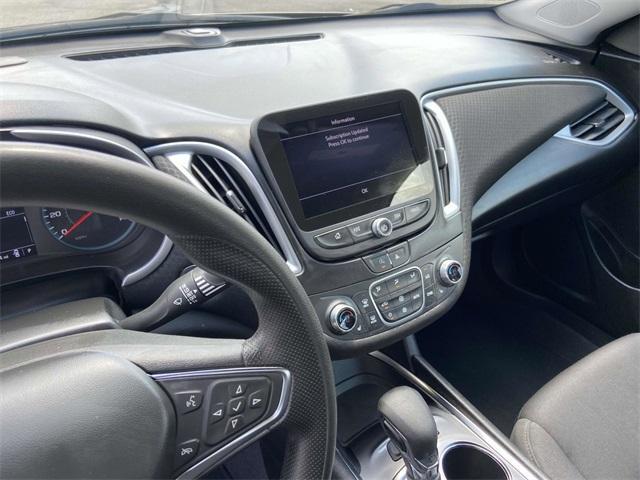 Photo of 2023 Mineral Gray Metallic Chevrolet Malibu