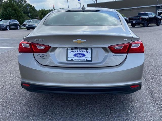 Photo of 2023 Mineral Gray Metallic Chevrolet Malibu