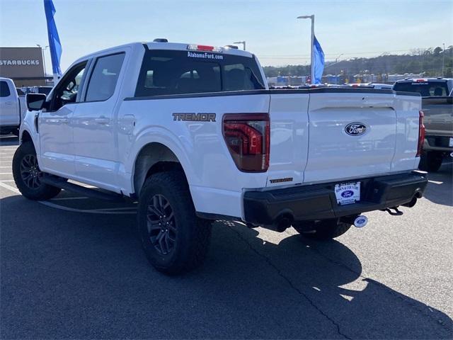 Photo of 2025 Oxford White Ford F-150