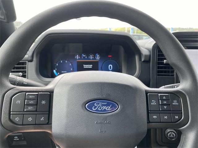 Photo of 2025 Iconic Silver Metallic Ford F-150