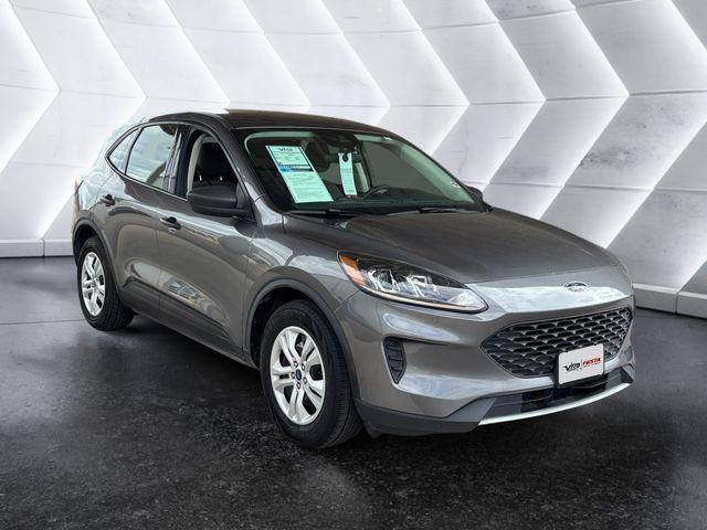 Photo of 2021 Carbonized Gray Metallic Ford Escape