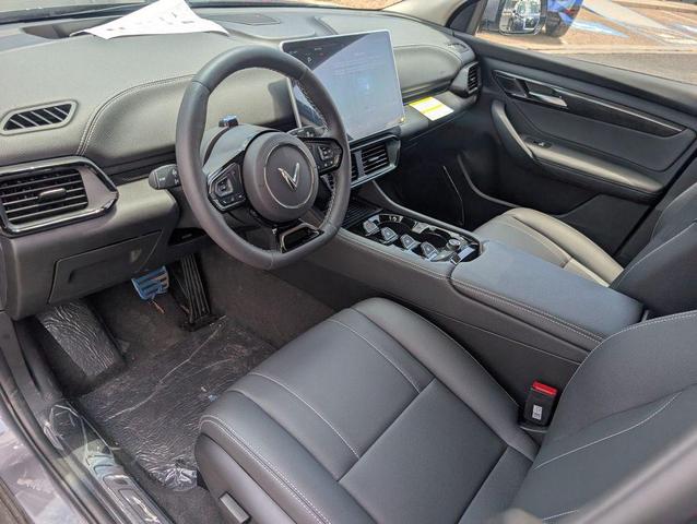 Photo of 2025 Neptune Grey Metallic VinFast VF 8
