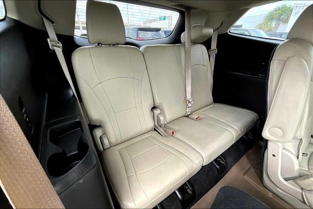 Photo of 2020 Summit White Buick Enclave