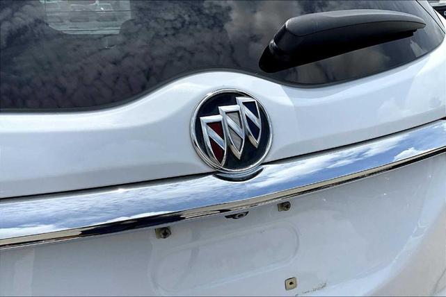 Photo of 2020 Summit White Buick Enclave
