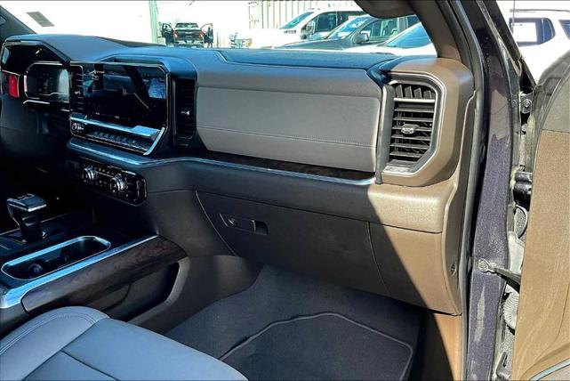 Photo of 2022 Titanium Rush Metallic GMC Sierra 1500