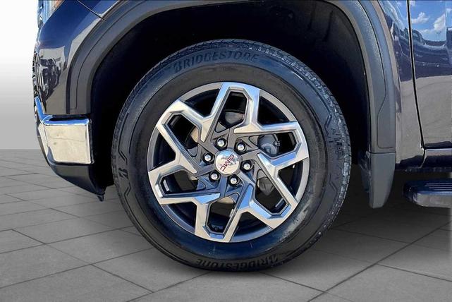 Photo of 2022 Titanium Rush Metallic GMC Sierra 1500