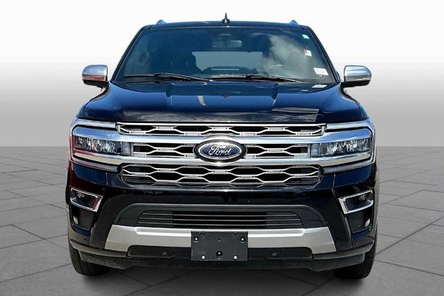 Photo of 2023 Agate Black Metallic Ford Expedition