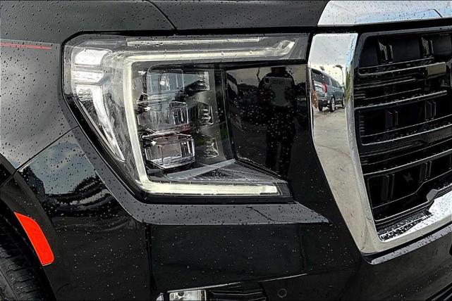 Photo of 2024 Onyx Black GMC Yukon XL