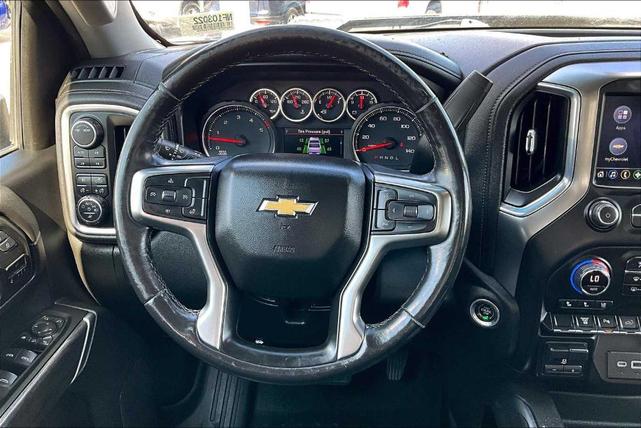 Photo of 2022 Mosaic Black Metallic Chevrolet Silverado 2500