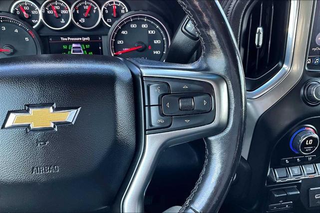 Photo of 2022 Mosaic Black Metallic Chevrolet Silverado 2500