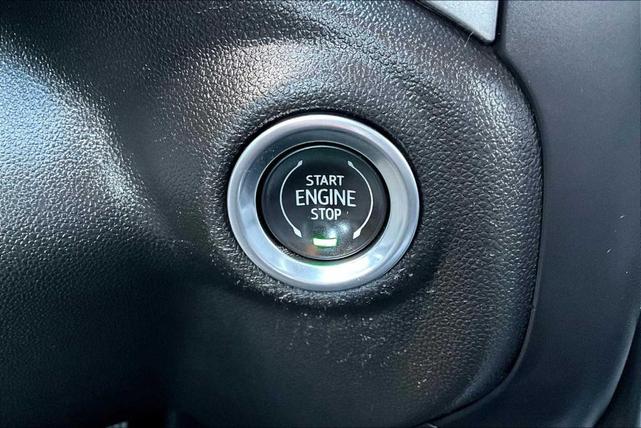 Photo of 2022 Mosaic Black Metallic Chevrolet Silverado 2500