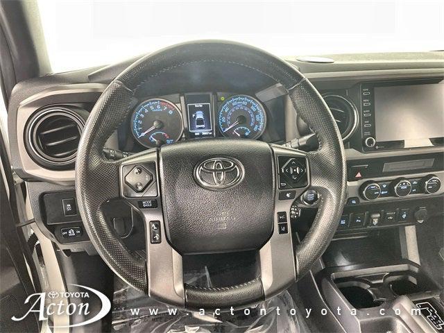 Photo of 2022 White Toyota Tacoma