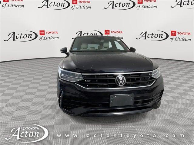 Photo of 2022 Deep Black Pearl Volkswagen Tiguan