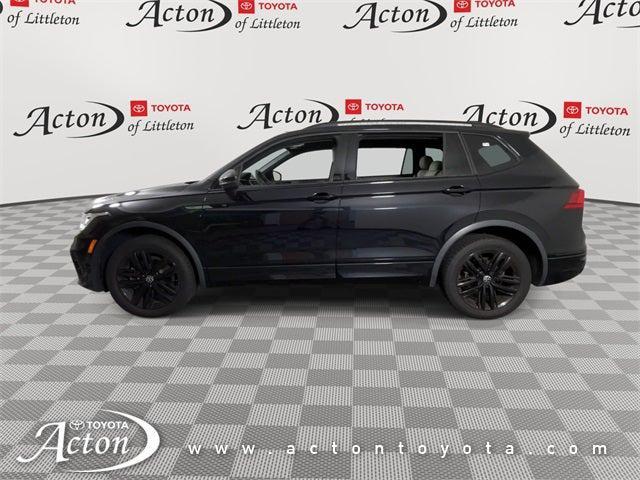 Photo of 2022 Deep Black Pearl Volkswagen Tiguan