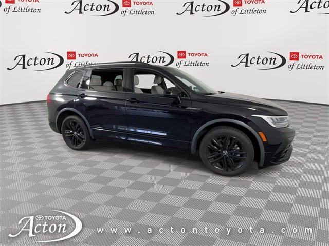 Photo of 2022 Deep Black Pearl Volkswagen Tiguan