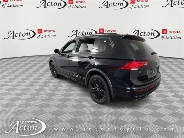 Photo of 2022 Deep Black Pearl Volkswagen Tiguan