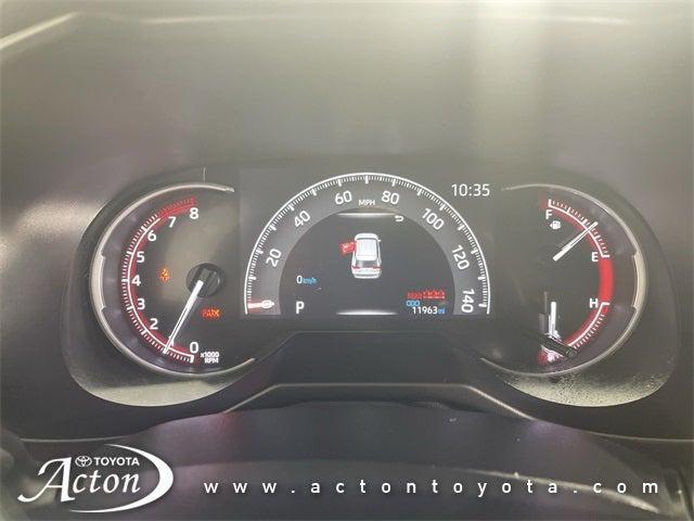 Photo of 2024 Ice Cap Toyota RAV4