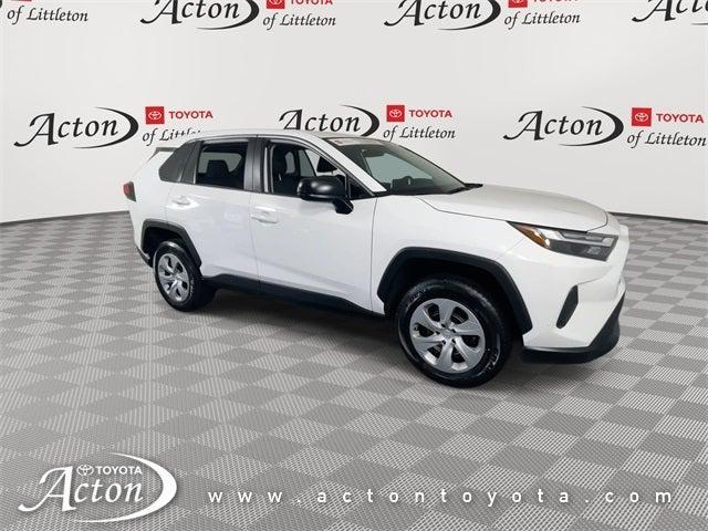 Photo of 2024 Ice Cap Toyota RAV4