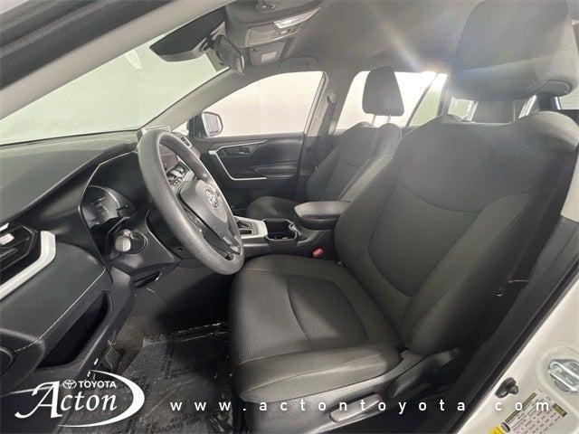 Photo of 2024 Ice Cap Toyota RAV4