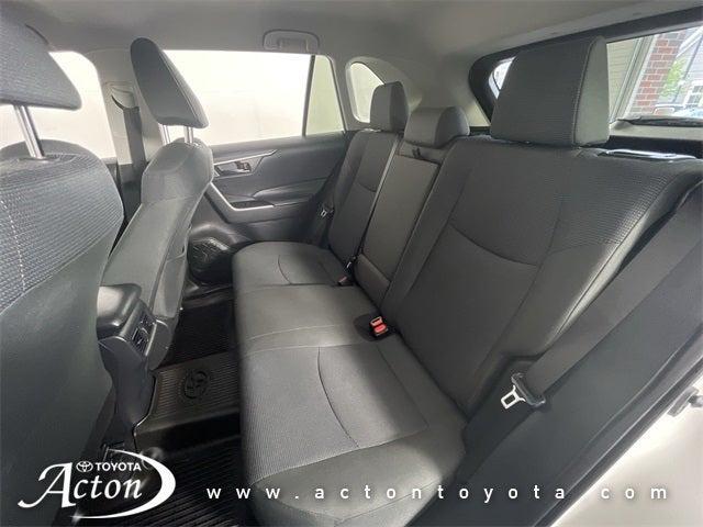 Photo of 2024 Ice Cap Toyota RAV4