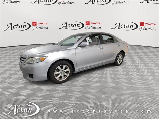 Photo of 2011 Classic Silver Metallic Toyota Camry