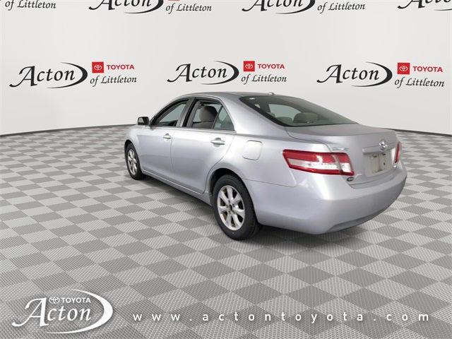 Photo of 2011 Classic Silver Metallic Toyota Camry