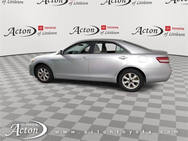 Photo of 2011 Classic Silver Metallic Toyota Camry