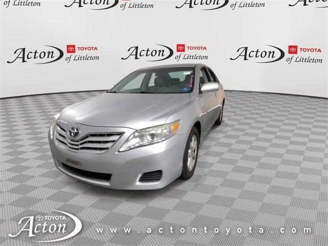 Photo of 2011 Classic Silver Metallic Toyota Camry