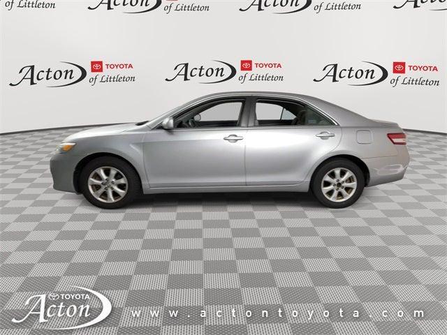Photo of 2011 Classic Silver Metallic Toyota Camry